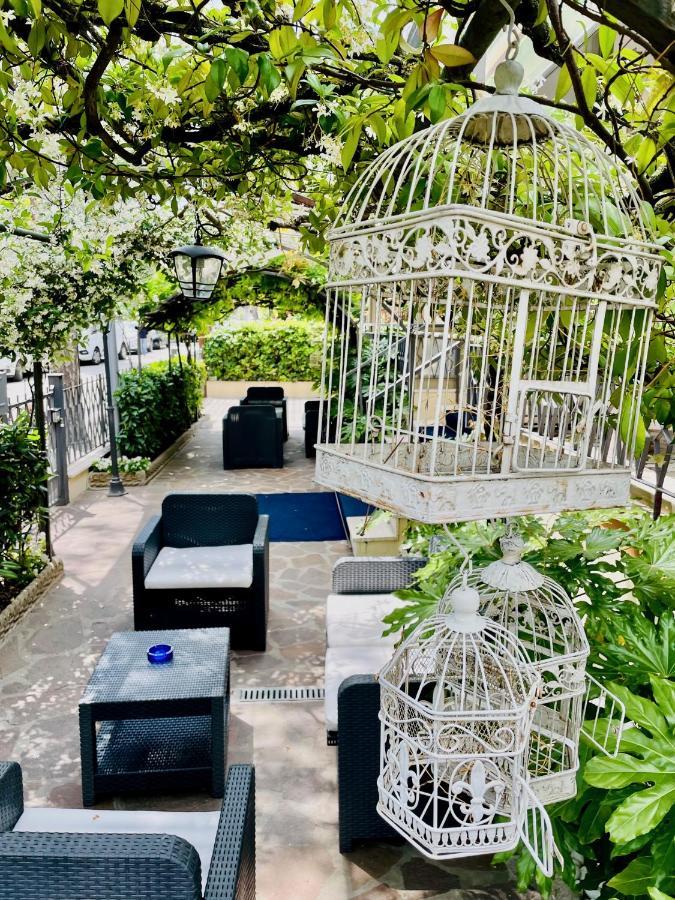 Hotel Villa Serena Castrocaro Terme Bagian luar foto
