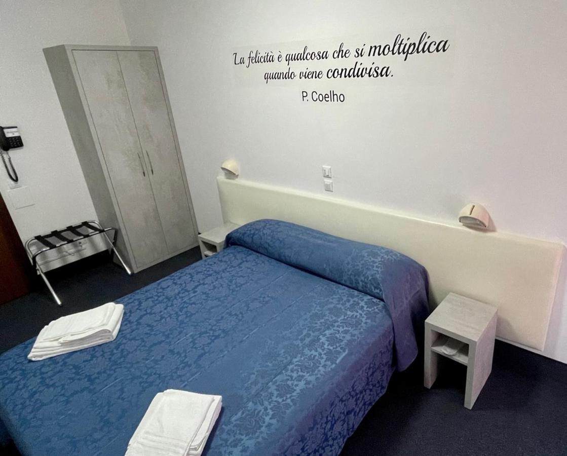 Hotel Villa Serena Castrocaro Terme Bagian luar foto