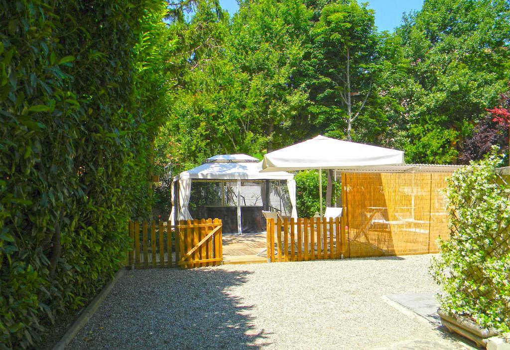 Hotel Villa Serena Castrocaro Terme Bagian luar foto